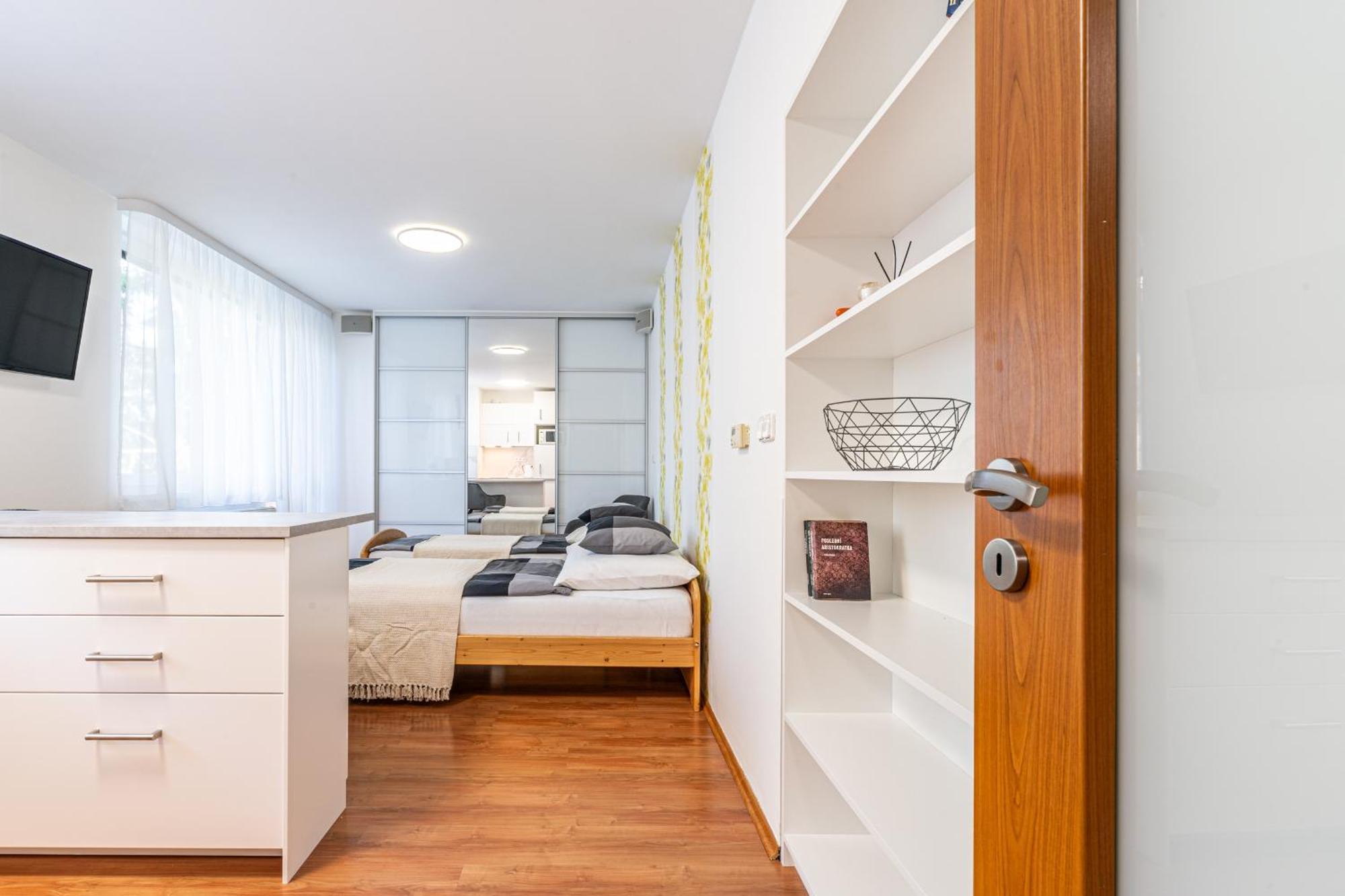 Apartment Komín מראה חיצוני תמונה